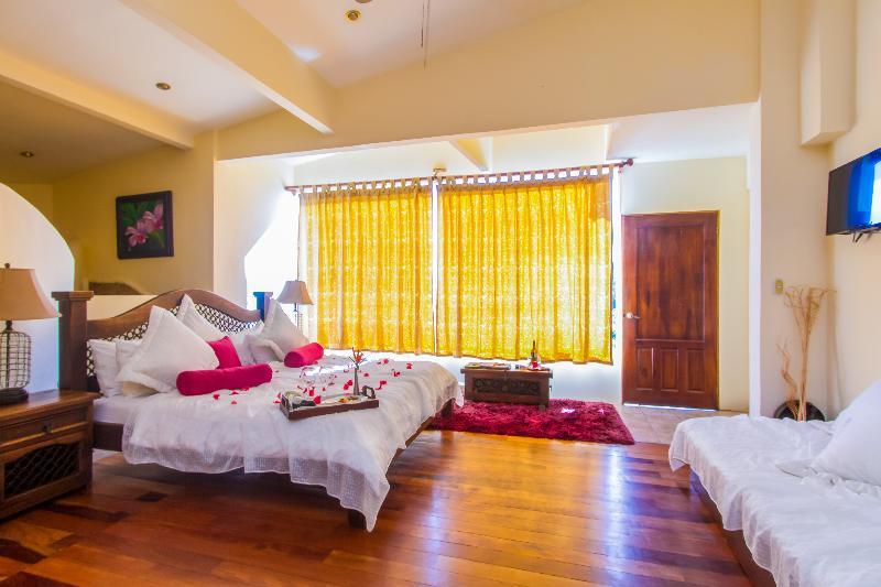 Issimo Suites Boutique Hotel & Spa - Adults Only Manuel Antonio Kültér fotó