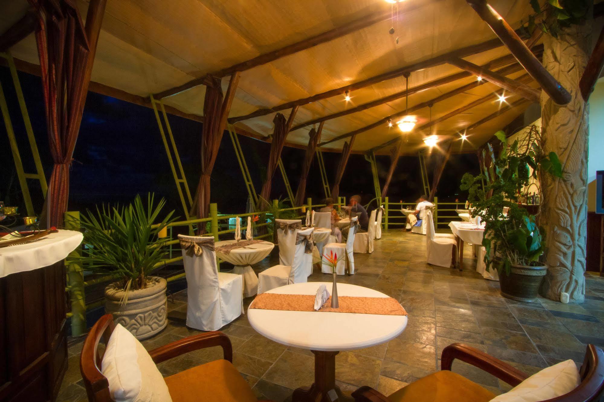 Issimo Suites Boutique Hotel & Spa - Adults Only Manuel Antonio Kültér fotó
