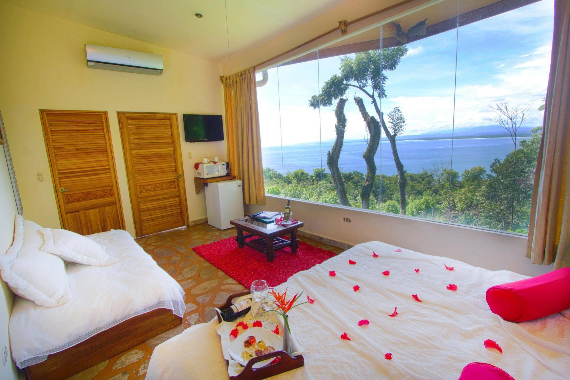 Issimo Suites Boutique Hotel & Spa - Adults Only Manuel Antonio Kültér fotó